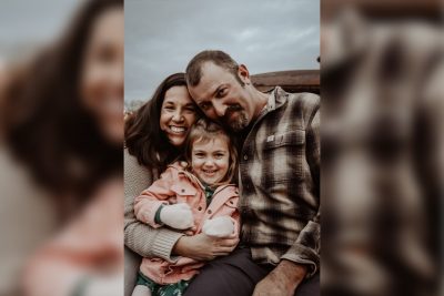 Stephanie Riggins (on left) with her family. 