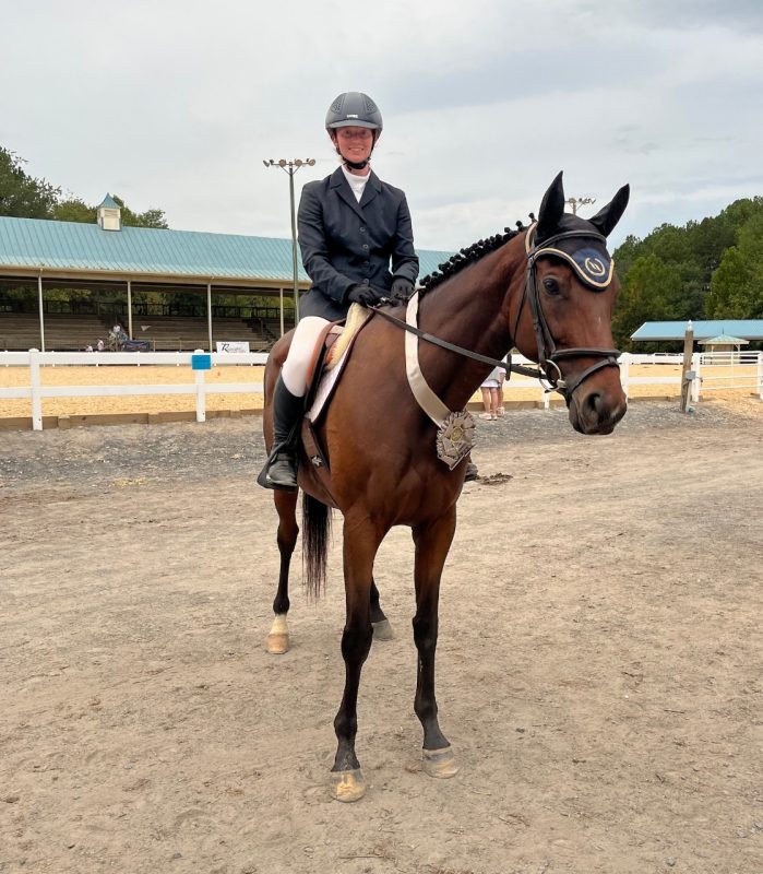 Kate Byron riding Mari before an event.